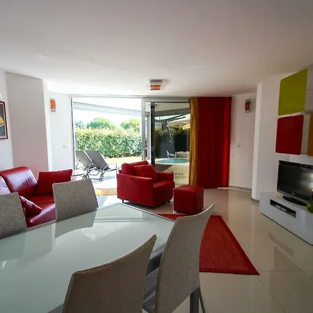 Domus Alma Appartement *